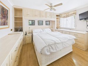 MASTER BEDROOM- click for photo gallery